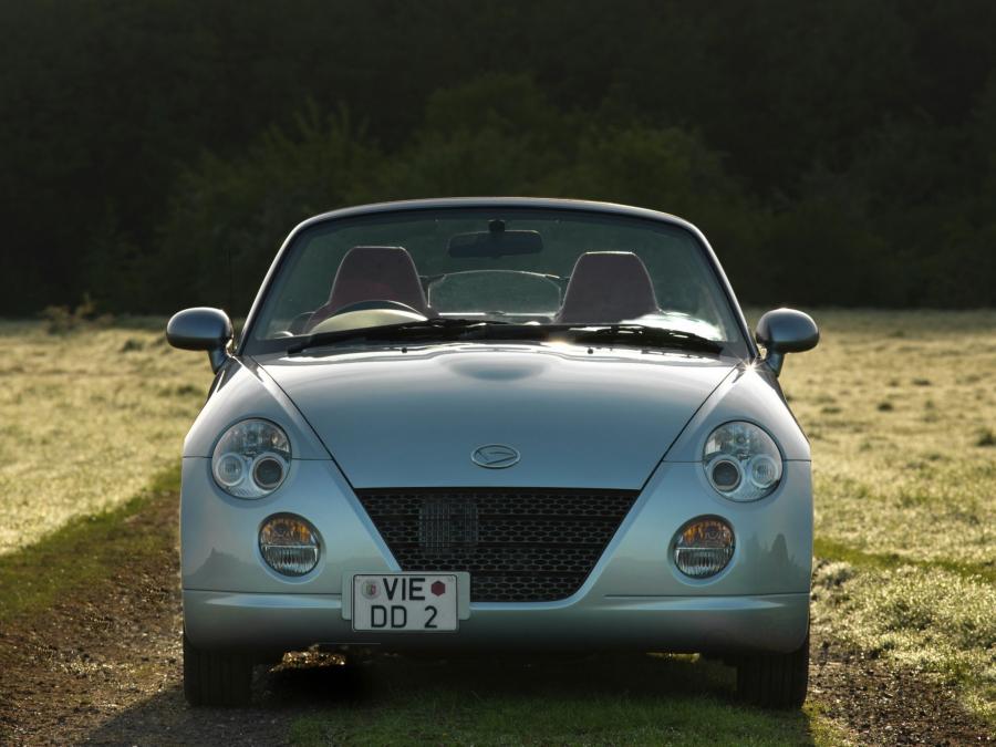  Daihatsu Copen S 2006 года  (фото 4 из 16)